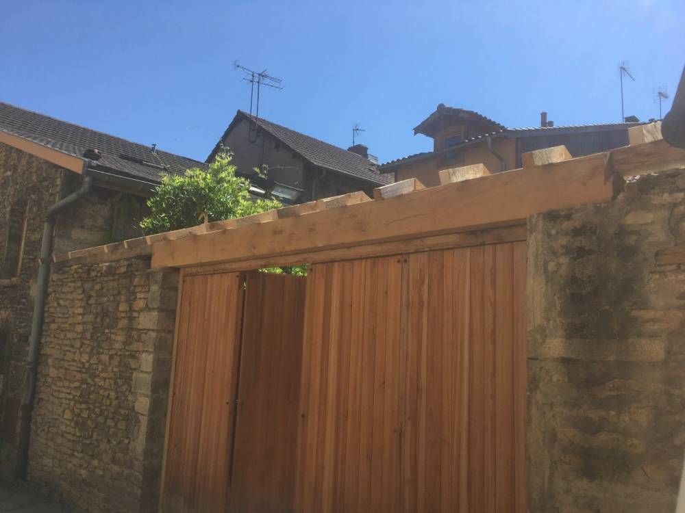 Pool house à Vaulx-milieu